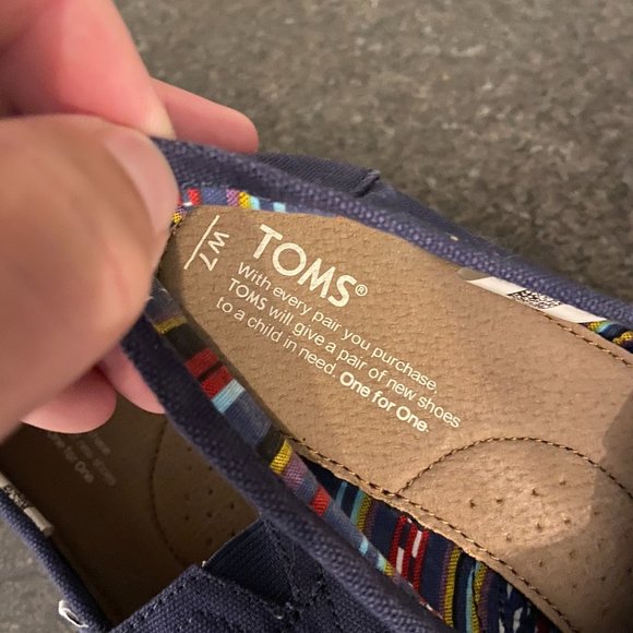 Toms Classic Alphargata Flat - Size 7 - Picture 8 of 8